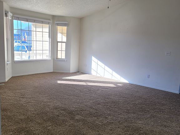 3rd image of 1300 Florida Ln