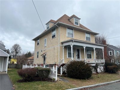 15 Pearl Ave E, Providence, RI, 02905