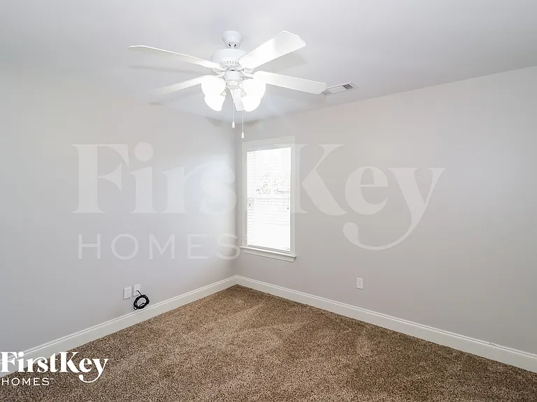 150 Fair View Ln — Photo 11
