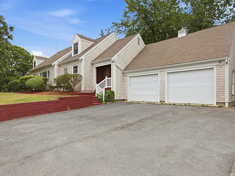 207 Horizon Dr — Photo 8