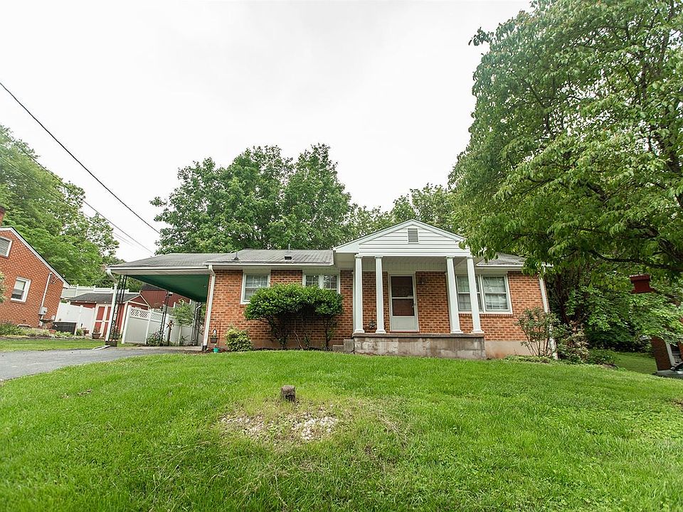 1st image of 827 Randolph St