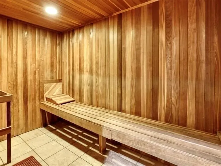 10243 Via Colomba Cir — Photo 30