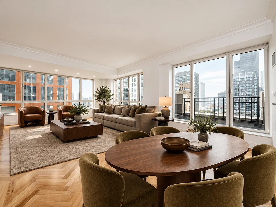 351 E 51st St #Penthouse 5B