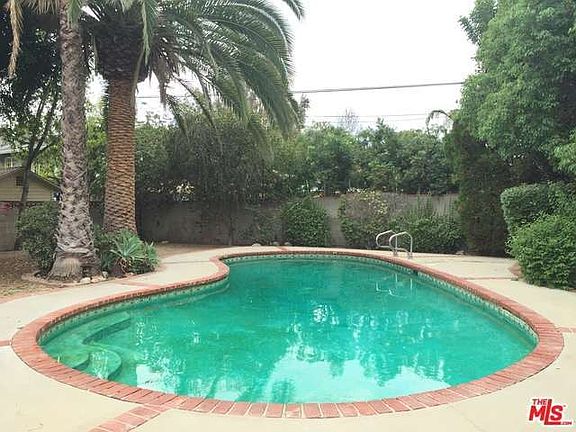 5th image of 5029 Strohm Ave