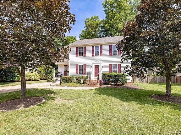 2nd image of 11724 Park Forest Ct