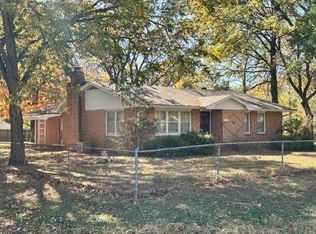 14238 E Norman Rd, Nevada, MO 64772