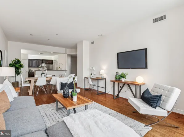 1600 Arch St APT 1119, Philadelphia, PA 19103