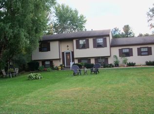 55 Blue Ridge Trl, Rochester, NY 14624