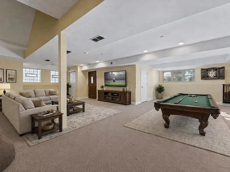 5533 Lincoln Ave — Photo 23