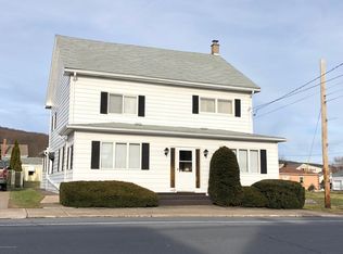 91 Broad St, Beaver Meadows, PA 18216