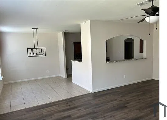 4 bed, 2452 sqft, $3,000 — Photo 2