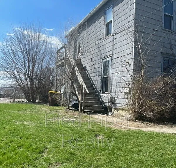 434 1/2 S State Ave — Photo 21