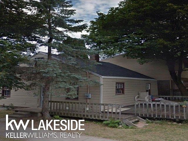 2nd image of 537 Allen St