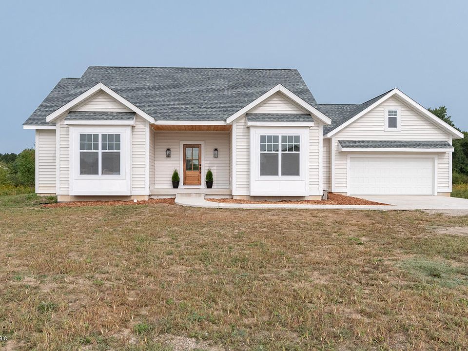 1st image of 4662 Lauren Ln