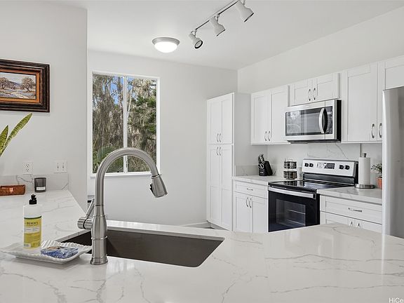 4th image of 95-976 Wikao St APT K204