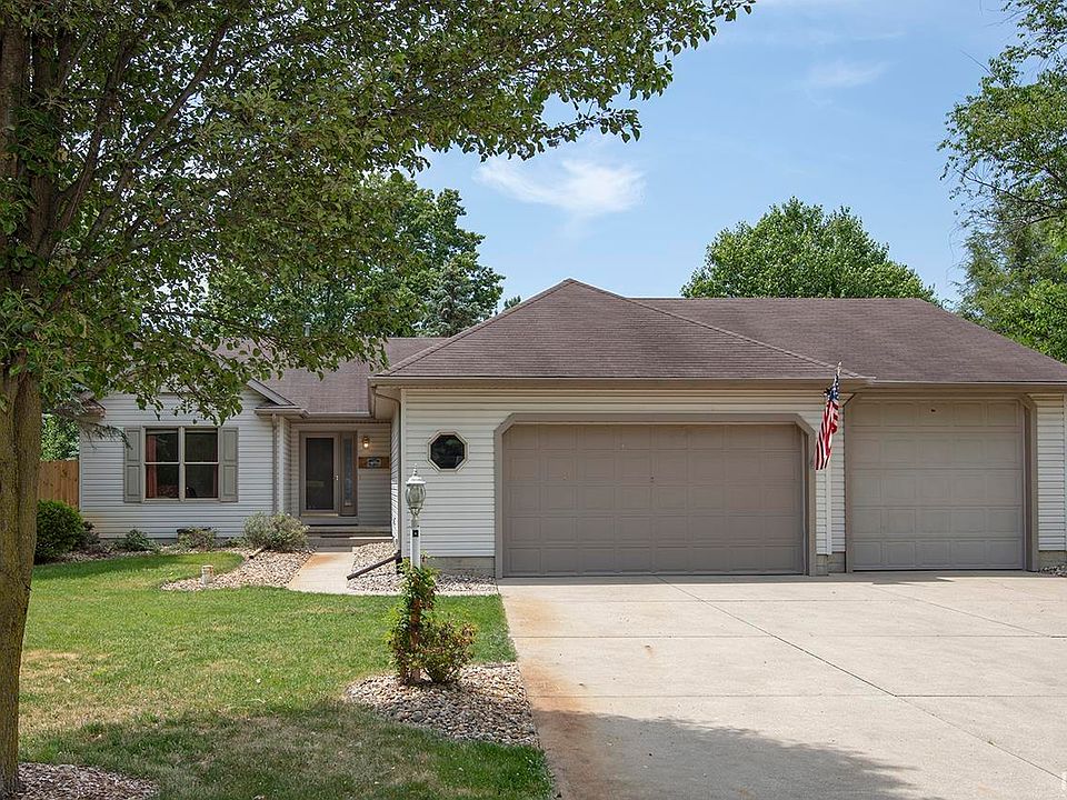 1st image of 23068 Scottswood Ct