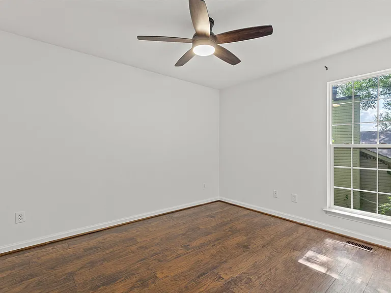 3560 Great Oak Ln — Photo 32