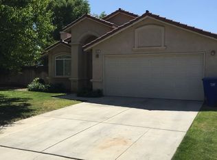617 E Spring Ln, Lemoore, CA 93245