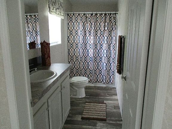 5th image of 89 Evelyn Dr #89