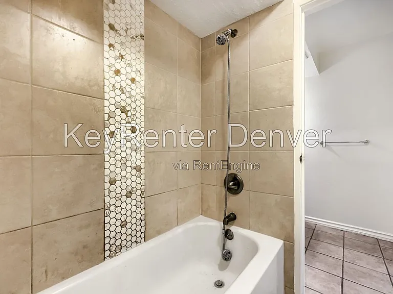 10211 Ura Ln #8-107 — Photo 14