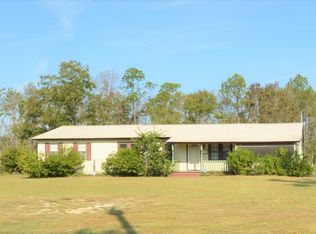 2416 Syfrett Rd, Cottondale, FL 32431
