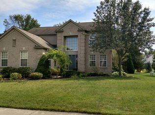 48925 5th Ave, Canton, MI 48188