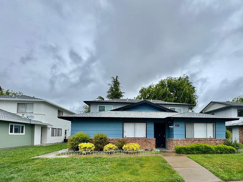 1st image of 1217 Casita Dr APT 3