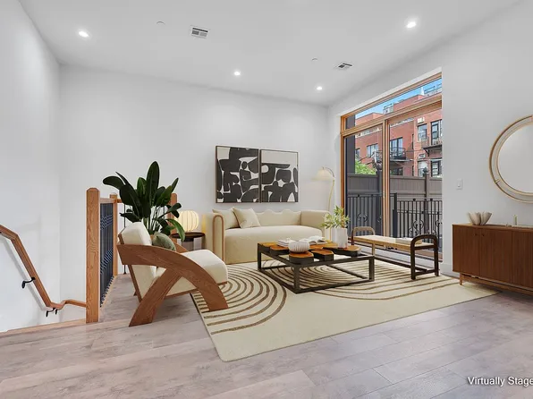 211 Jackson St #1B, Brooklyn, NY 11211