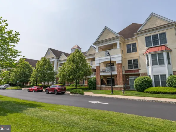 1321 Meridian Blvd, Warrington, PA 18976