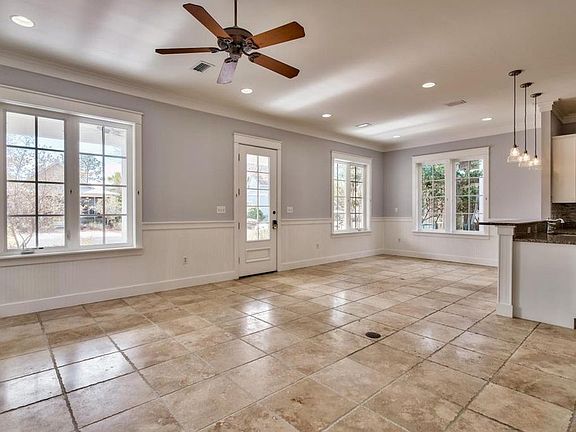 5th image of 2492 Bungalo Ln