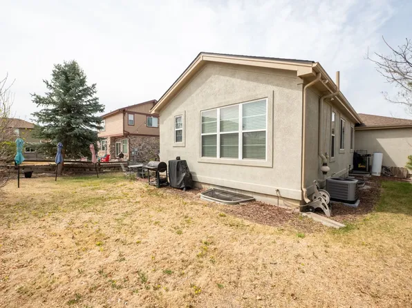 144 N Duquesne St, Aurora, CO 80018