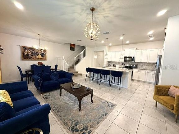 3rd image of 207 JETTY WAY