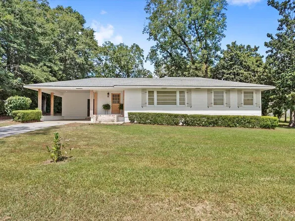 2133 W 10th St, Laurel, MS 39440