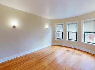 5237 N Winthrop Ave APT 4, Chicago, IL 60640