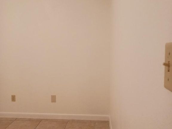5th image of 1614 Atwood Dr #A