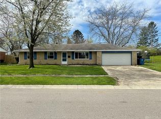 6813 Park Vista Rd, Englewood, OH 45322
