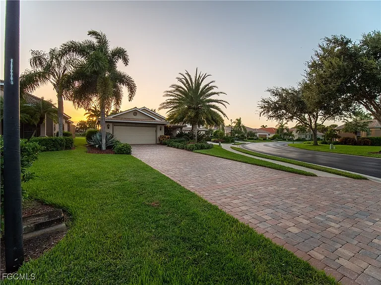 20311 Rookery Dr — Photo 5