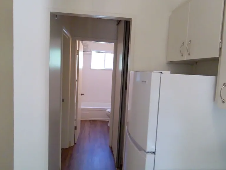 West Slope Apartments — Photo 13