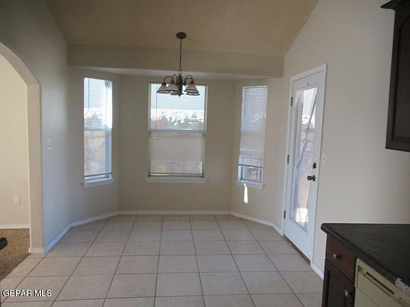 3rd image of 3252 Tierra Mision Dr