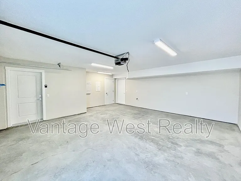 4025 Gellatly Rd S #147 — Photo 29