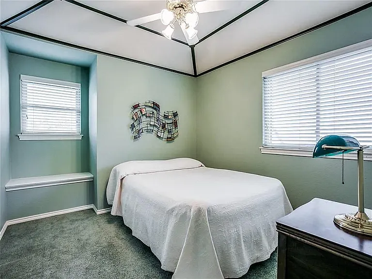 4652 Portrait Ln — Photo 26
