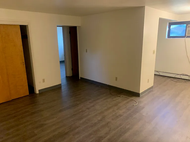 309 Edgewood Ave #I — Photo 2