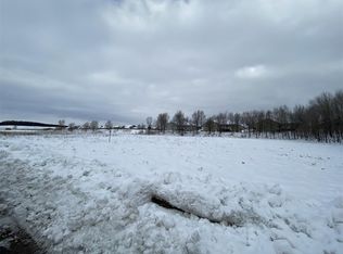 831 Oregon Center Dr #58, Oregon, WI 53575