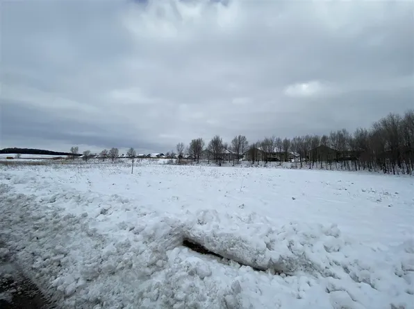 831 Oregon Center Drive #58, Oregon, WI 53575