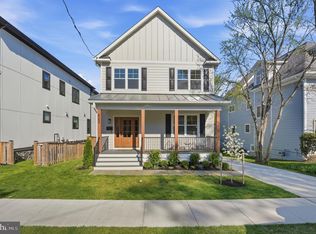 423 N Cleveland St, Arlington, VA