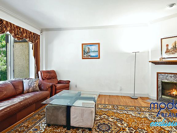 2nd image of 595 W 239th St APT A1