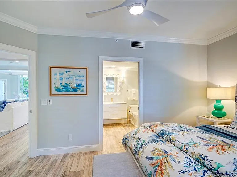 5799 NE Island Cove Way #1104 — Photo 35