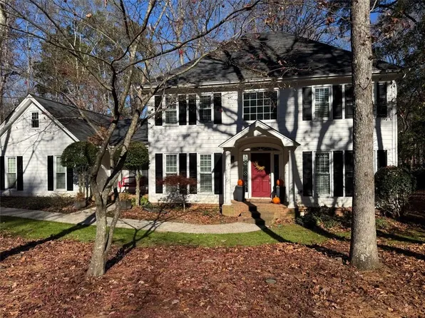 5665 Creekside Ct, Peachtree Corners, GA 30092