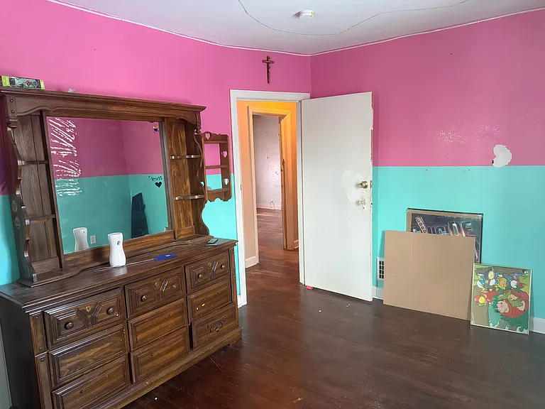 1004 Lakeview St — Photo 13