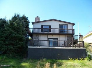 737 Beechwood Dr, Delton, MI 49046